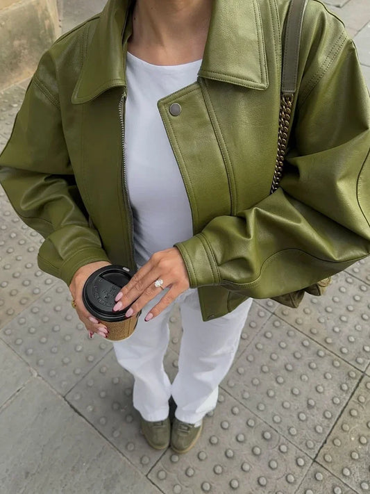 Shanel / Veste en cuir oversize