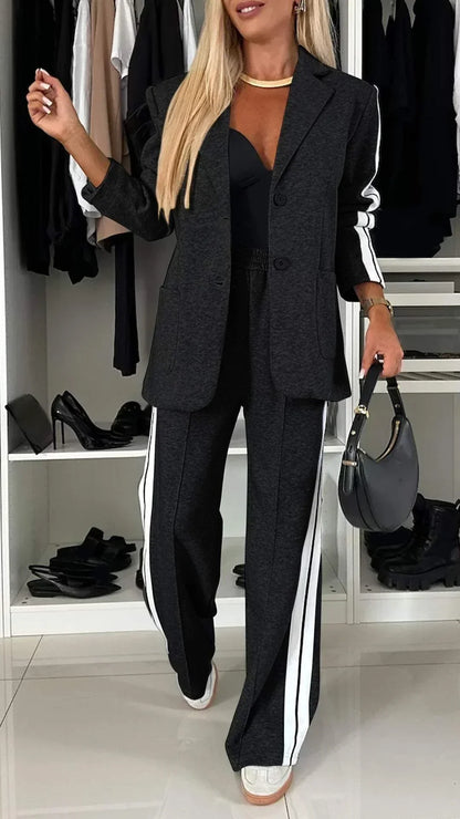 ISABELLE - ENSEMBLE DE COSTUME DE VILLE ÉLÉGANT