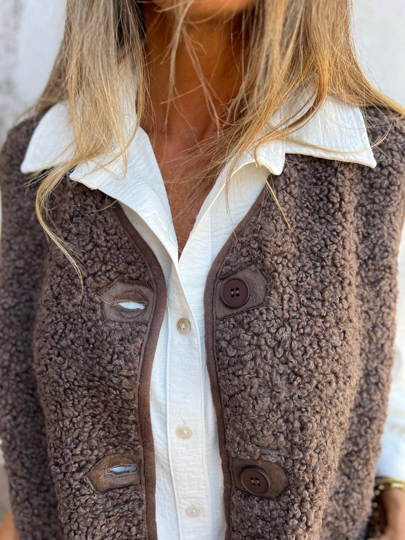 Vyera™ | Gilet femme court et chaud avec boutons