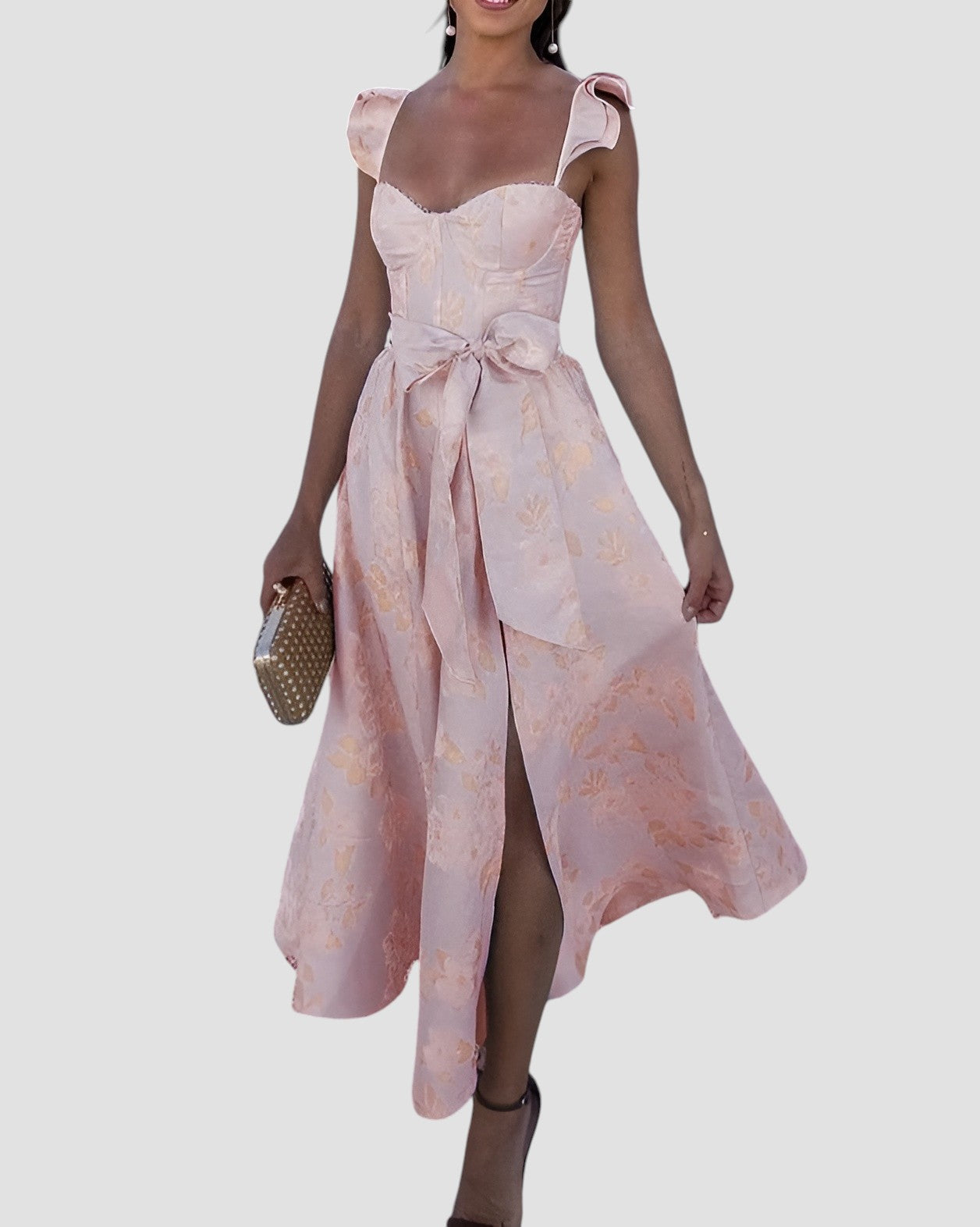 Brune | Robe élégante