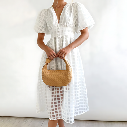 JUDITH - TENUE D'ÉTÉ GRACIEUSE