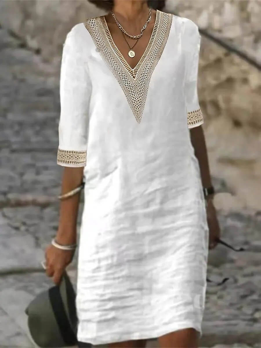 Hanna™ | Robe élégante à col en V avec bordure en crochet