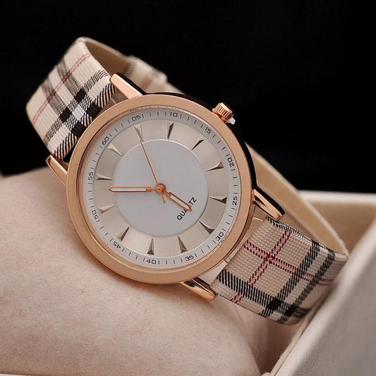 Montre de mode classique