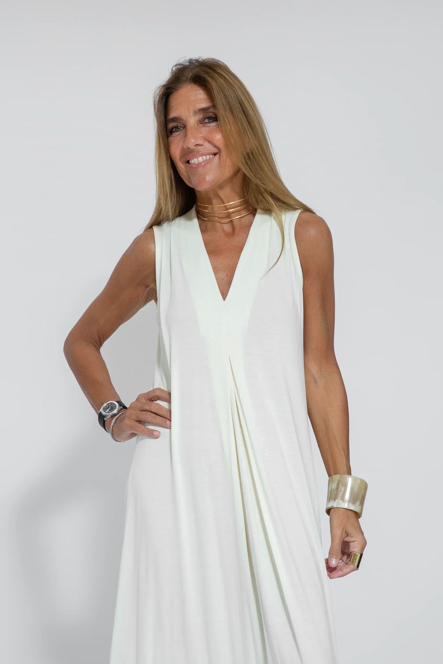 VIVIENNE - ROBE FLATTEUSE POUR LA SILHOUETTE AVEC GILET