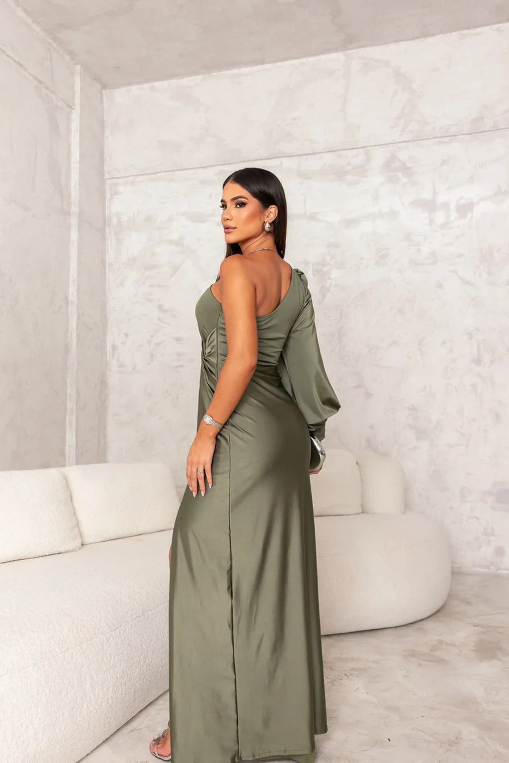 Hilda™ – Robe élégante avec finesse