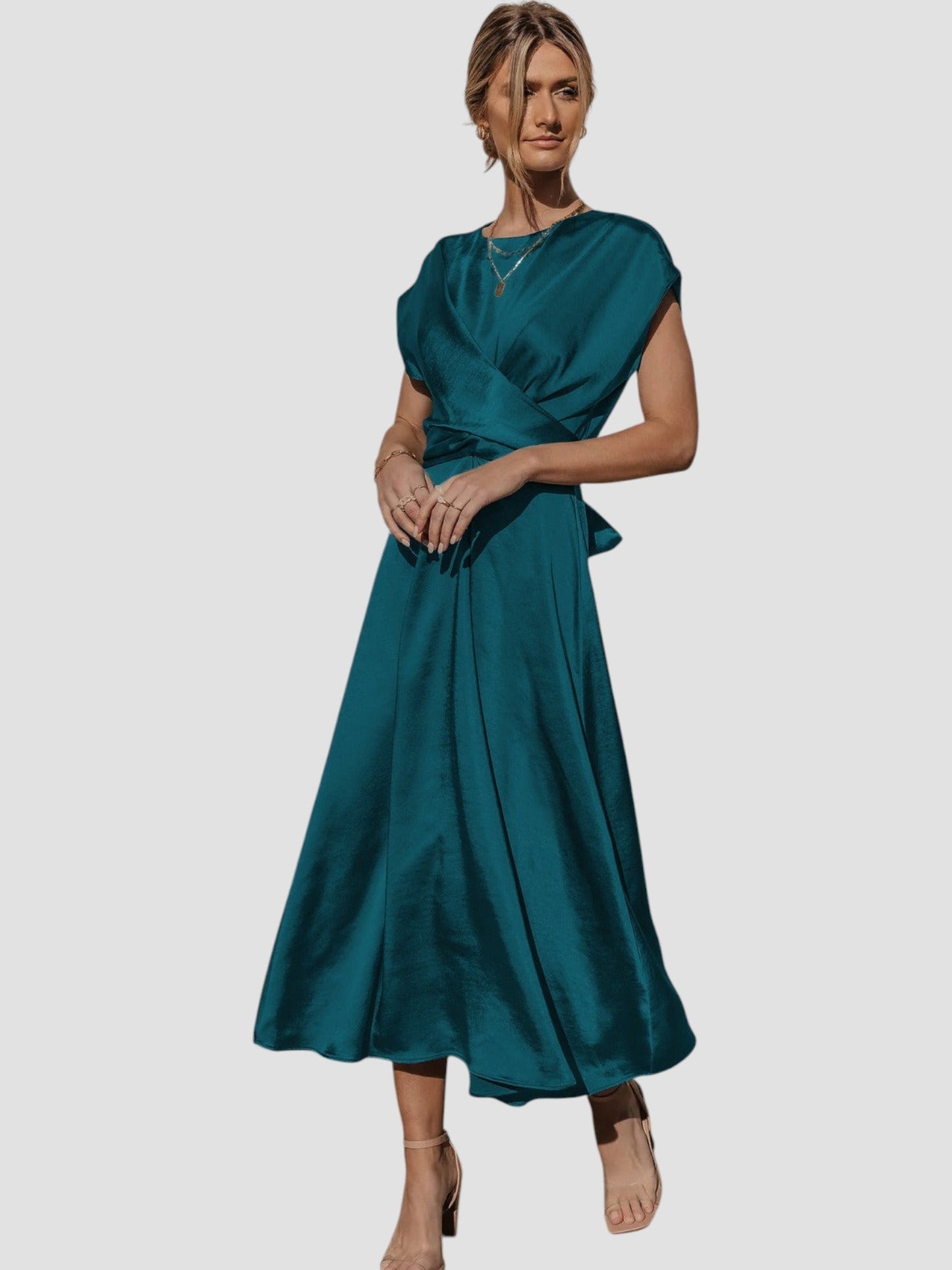 Claire | Robe mi-longue élégante
